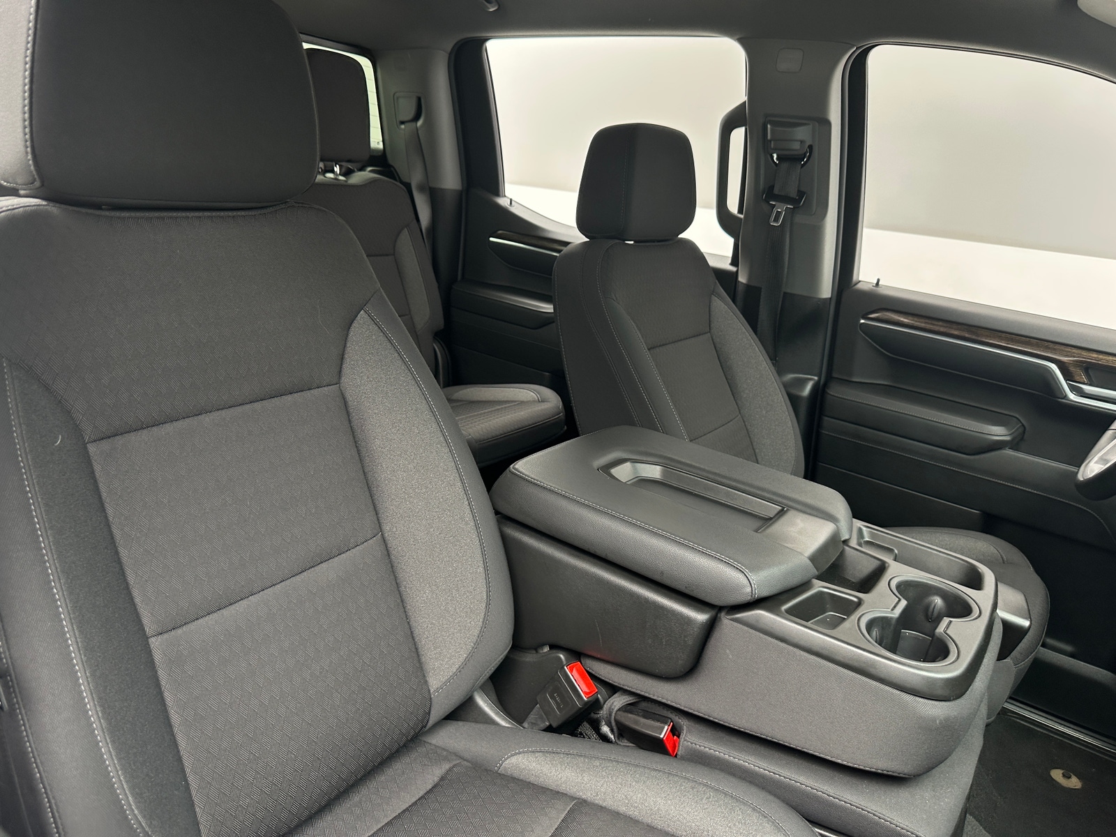 Thumbnail: 2024 GMC Sierra 1500 - 2