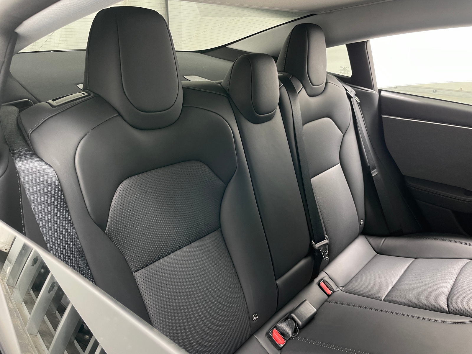 Thumbnail: 2025 Tesla Model 3 - 4