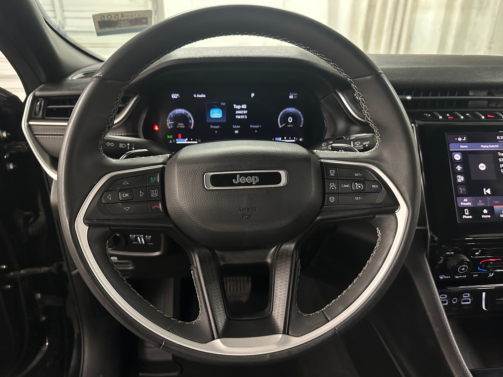 Thumbnail: 2023 Jeep Grand Cherokee L - 5