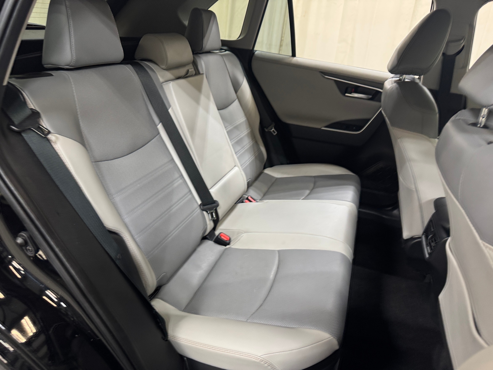 Thumbnail: 2024 Toyota RAV4 - 5