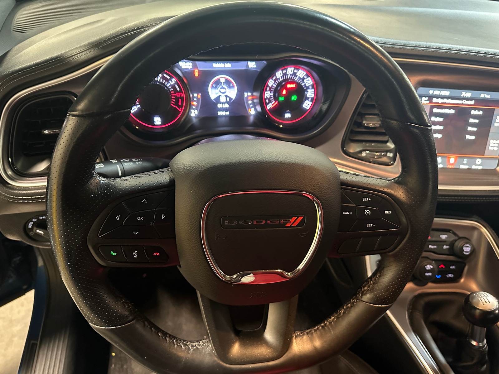 Thumbnail: 2021 Dodge Challenger - 4