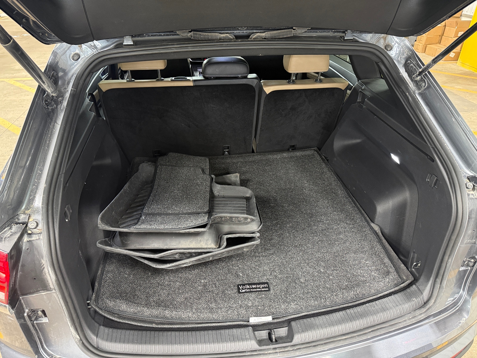 Thumbnail: 2024 Volkswagen Atlas - 6