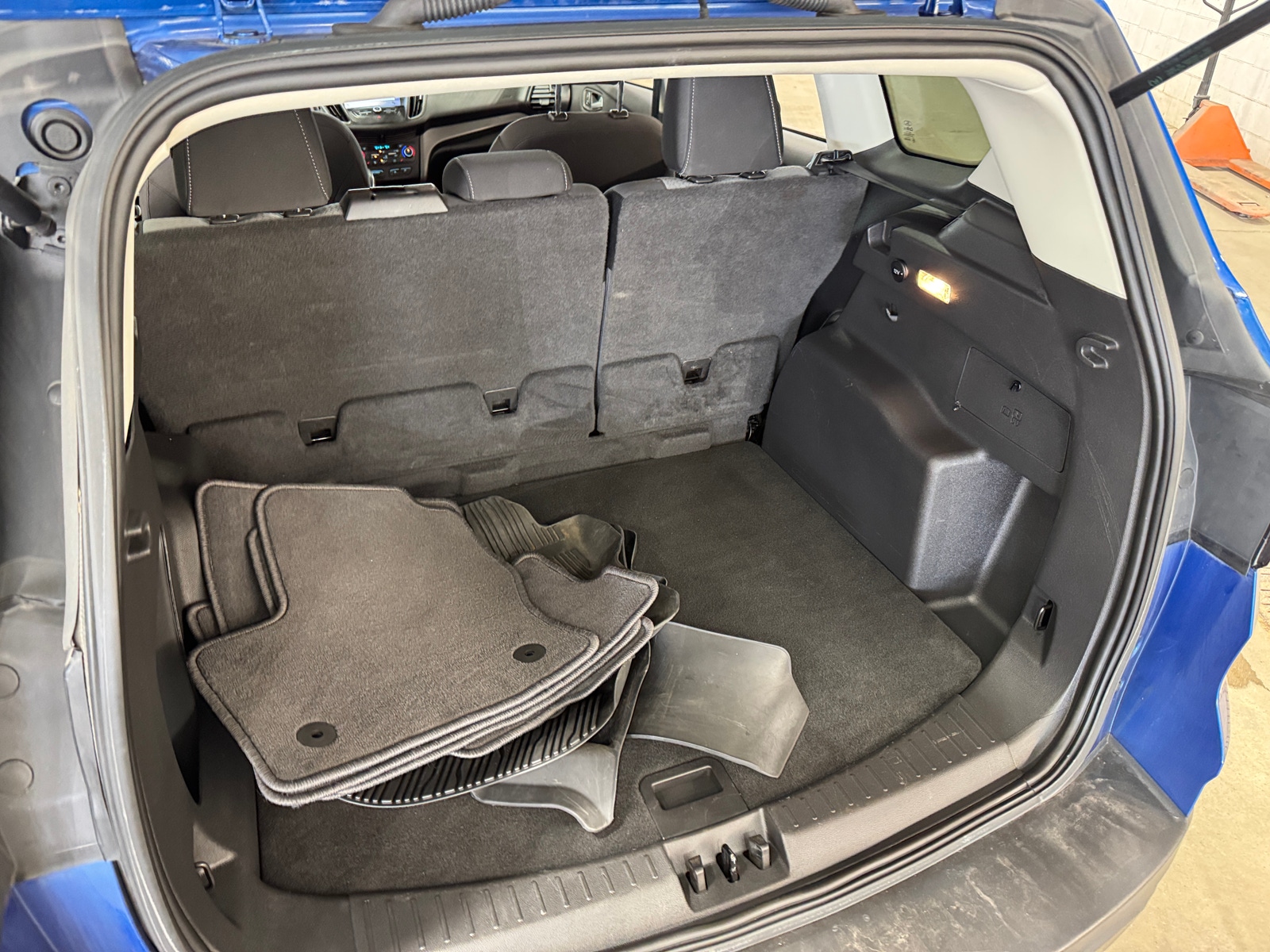 Thumbnail: 2019 Ford Escape - 7