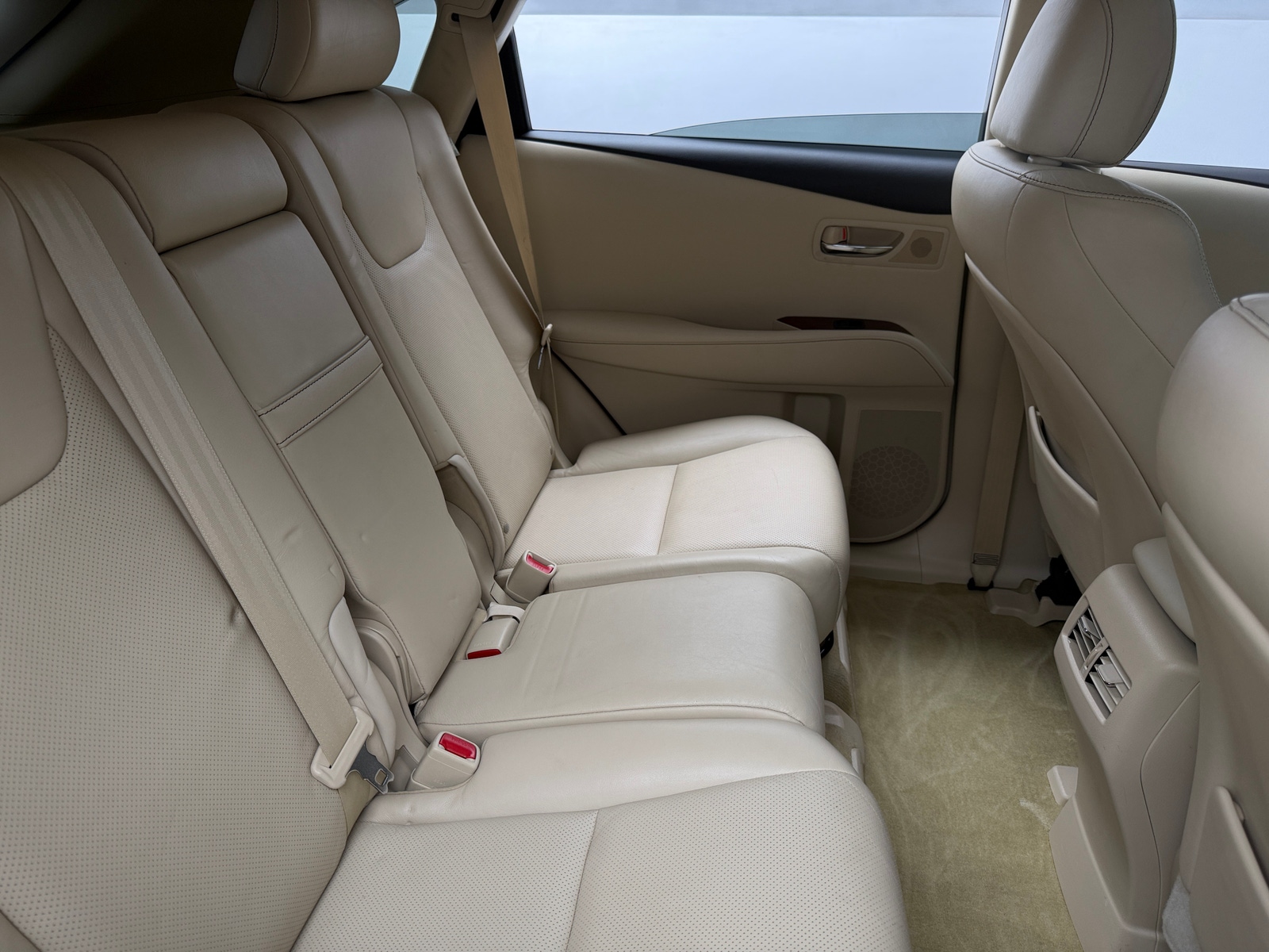 Thumbnail: 2013 Lexus RX - 6