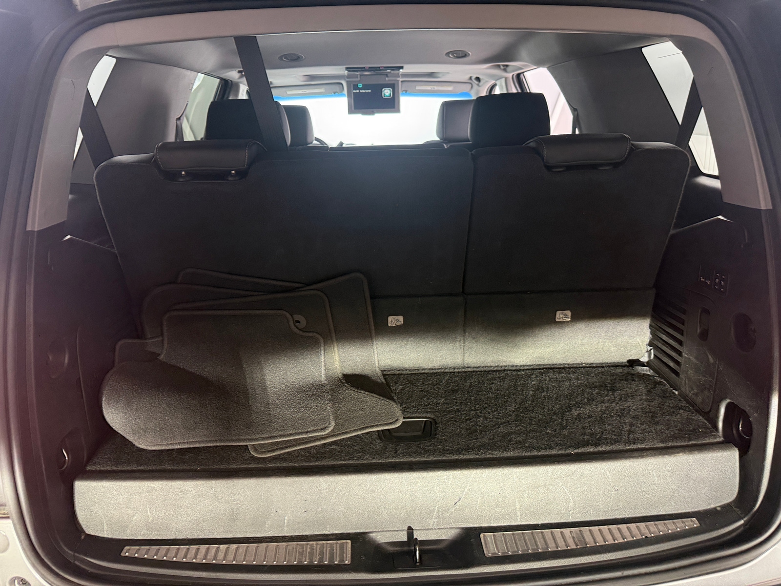 Thumbnail: 2020 Chevrolet Tahoe - 6