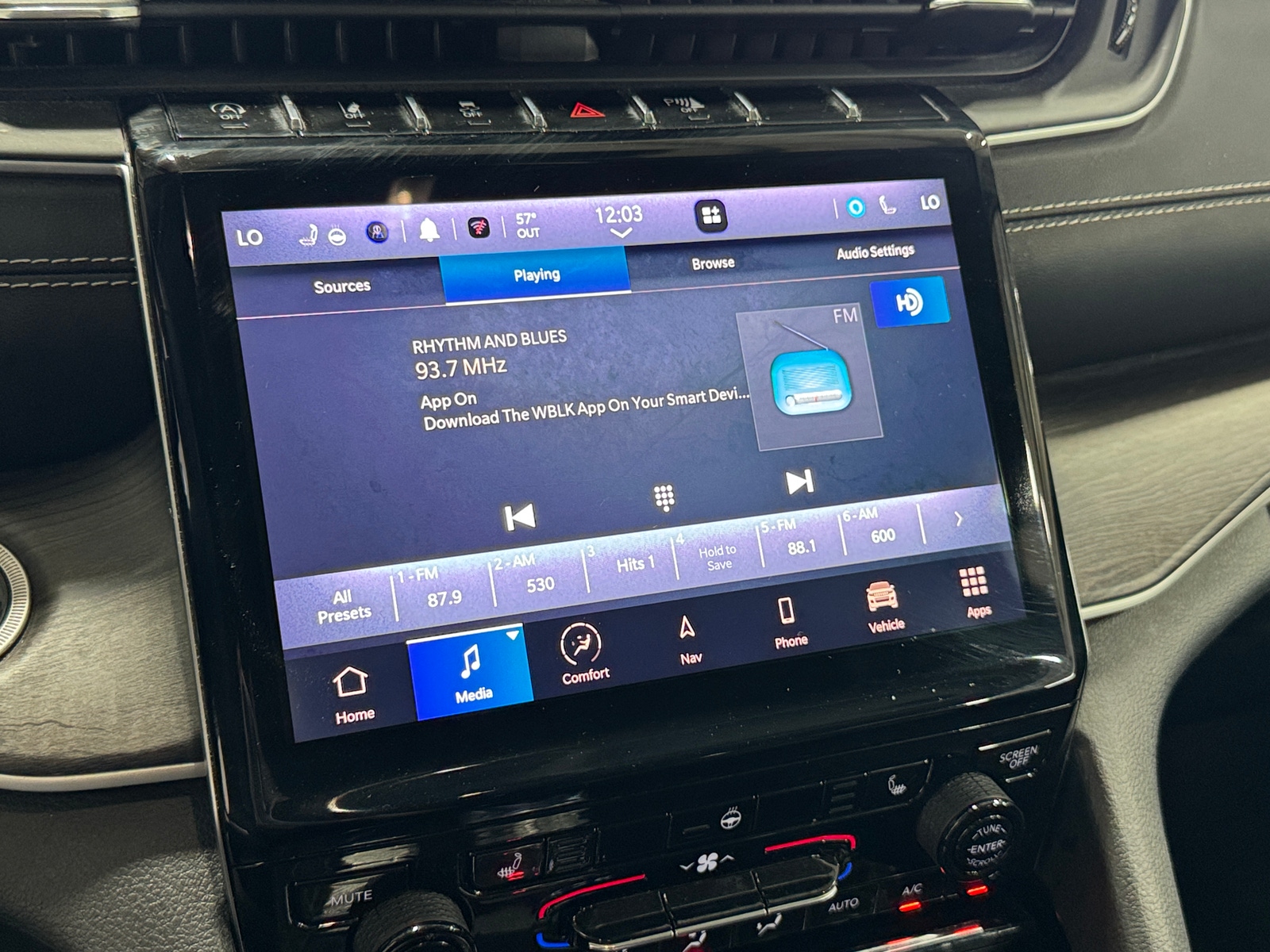 Thumbnail: 2023 Jeep Grand Cherokee L - 4