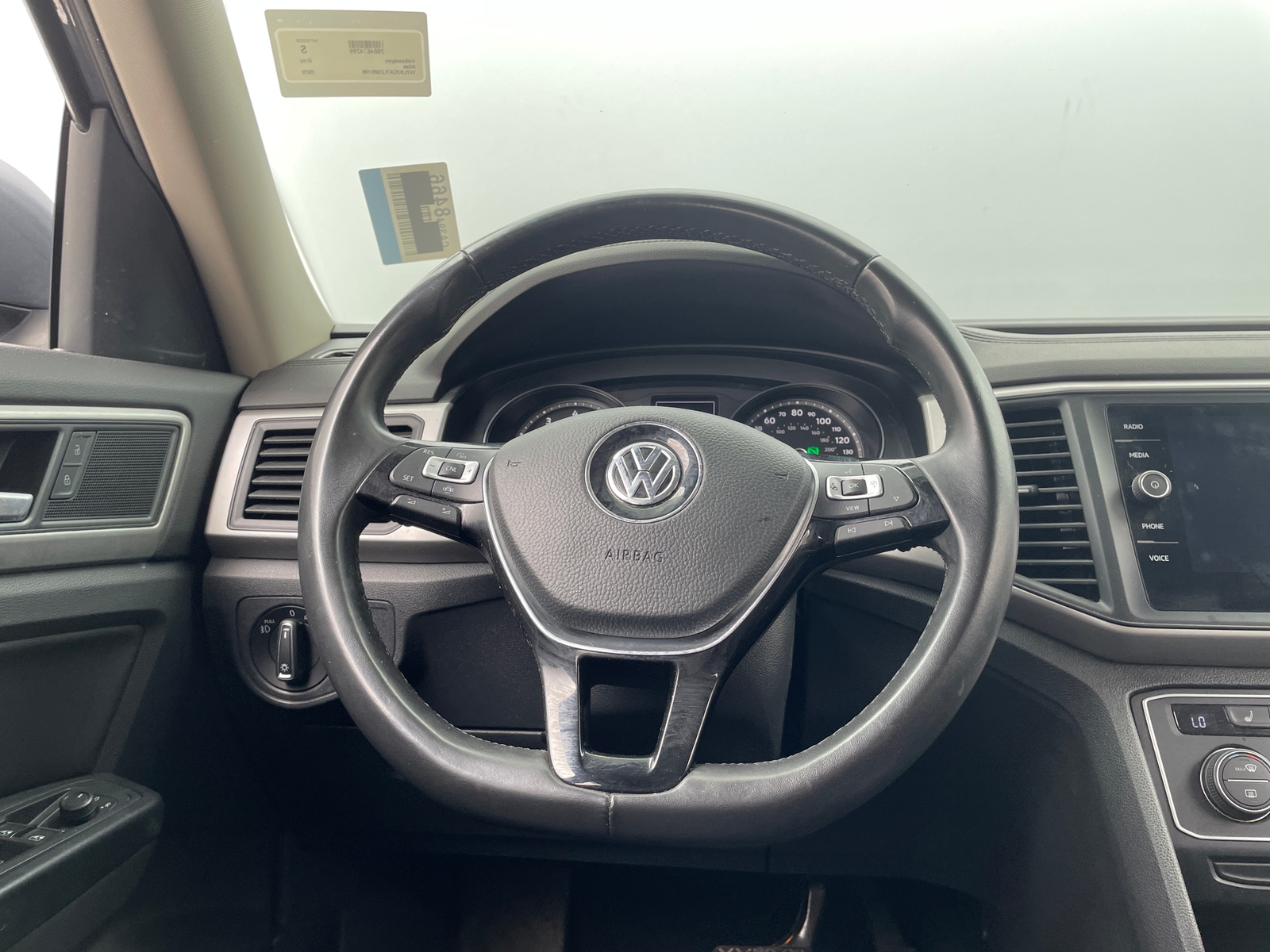 Thumbnail: 2020 Volkswagen Atlas - 4
