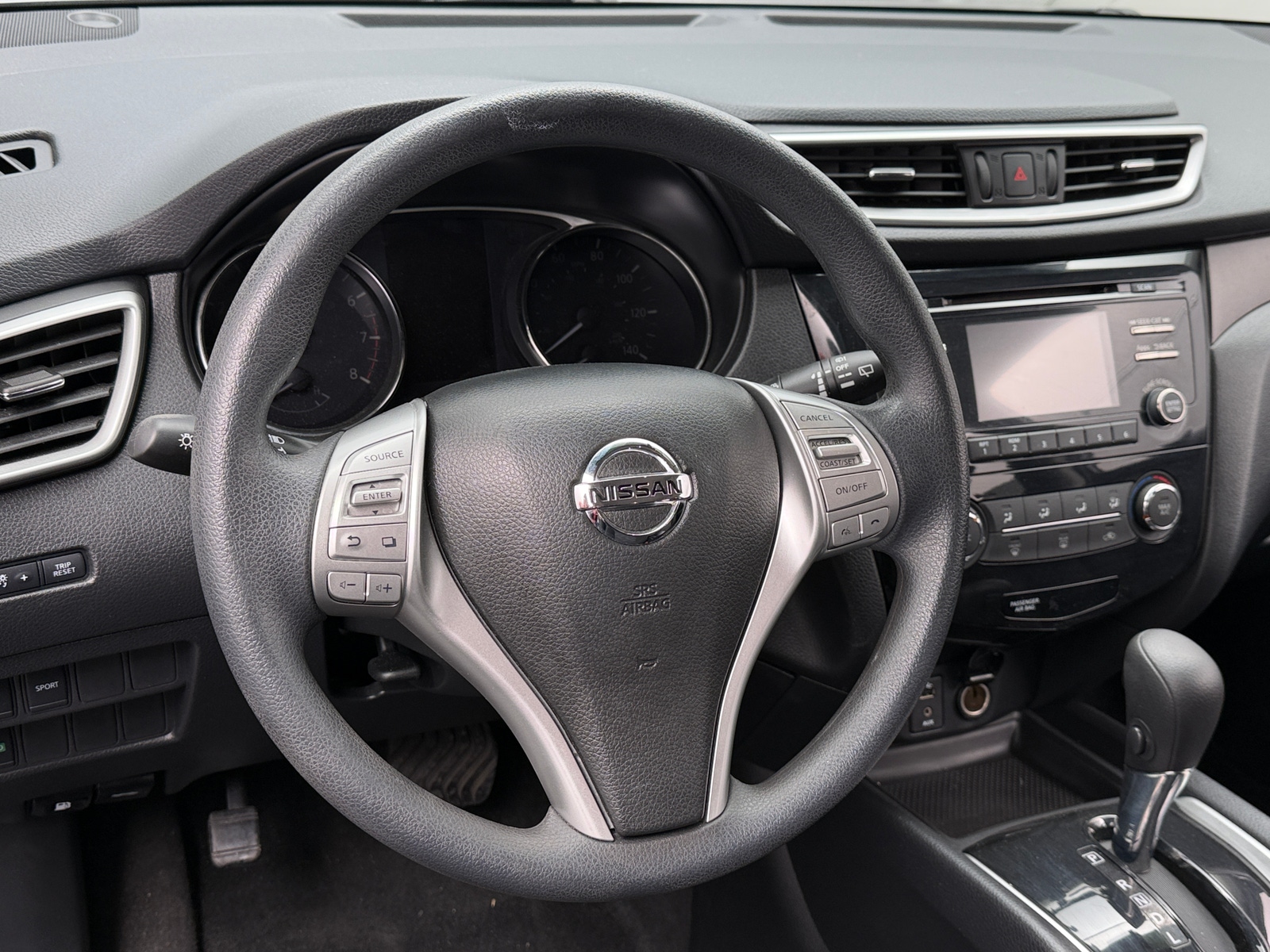 Thumbnail: 2015 Nissan Rogue - 5