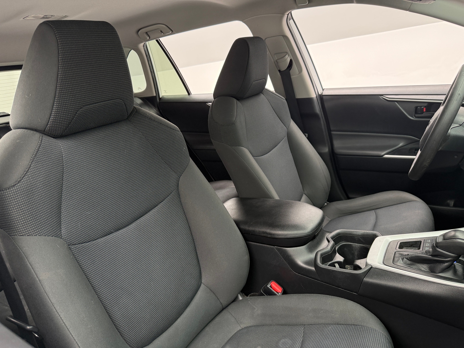 Thumbnail: 2019 Toyota RAV4 - 2