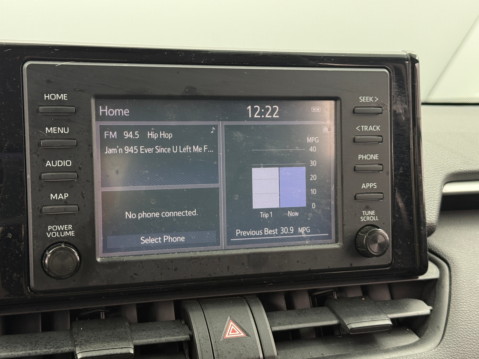 Thumbnail: 2019 Toyota RAV4 - 4