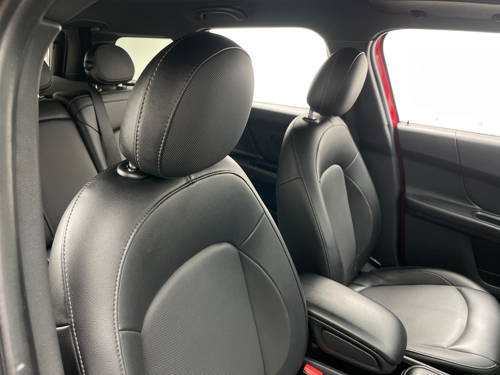 Thumbnail: 2018 MINI Cooper Countryman - 2