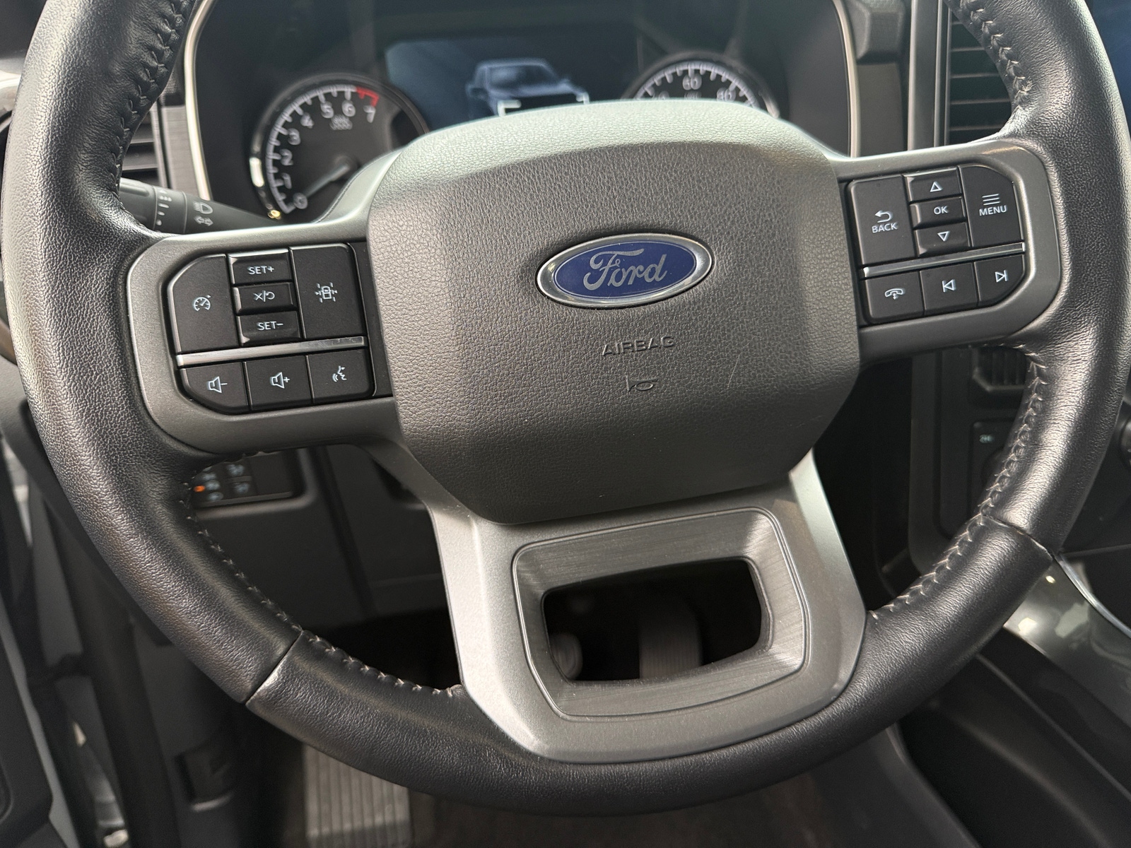 Thumbnail: 2022 Ford Econoline - 5