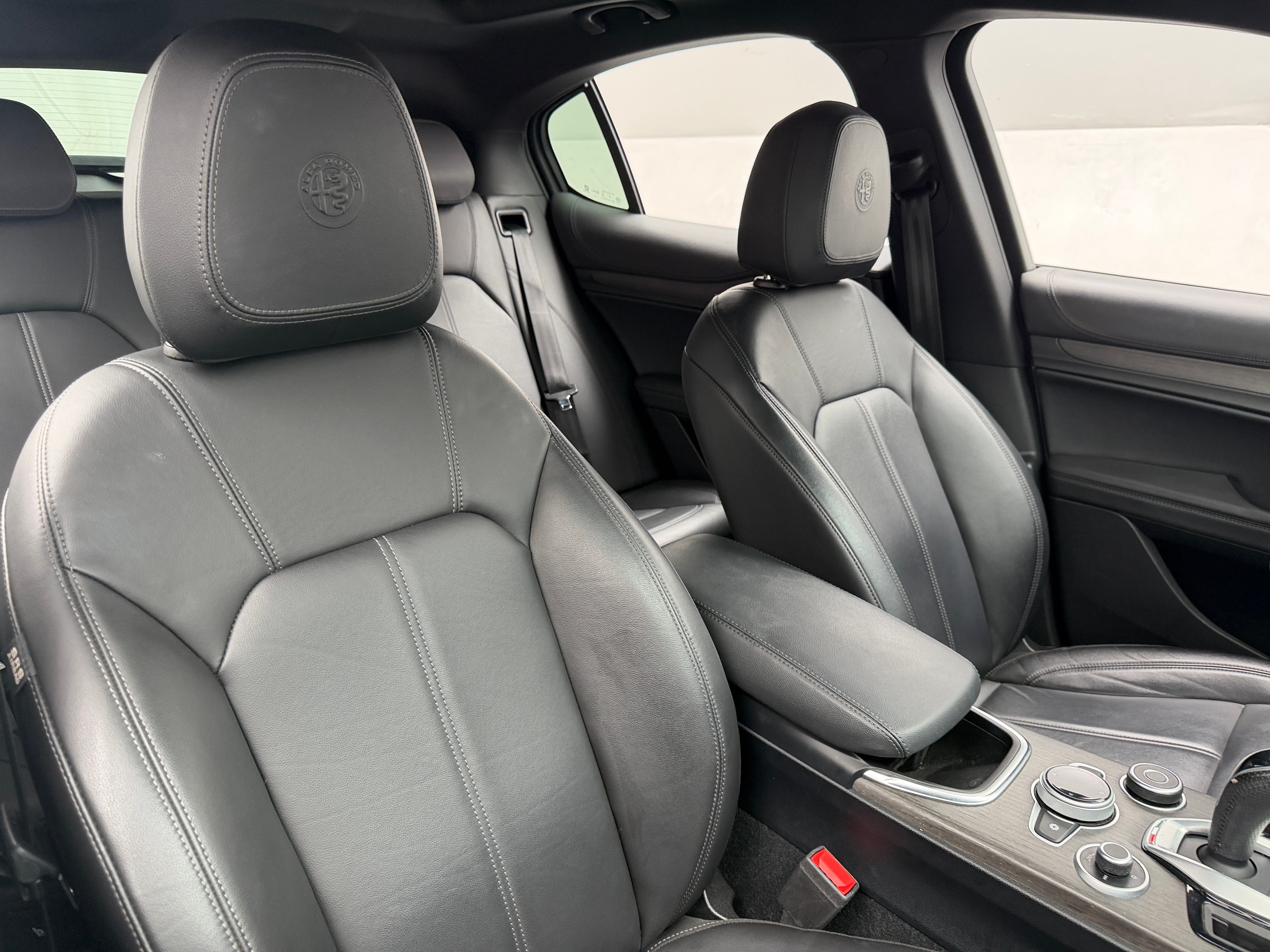 2022 Alfa Romeo Stelvio