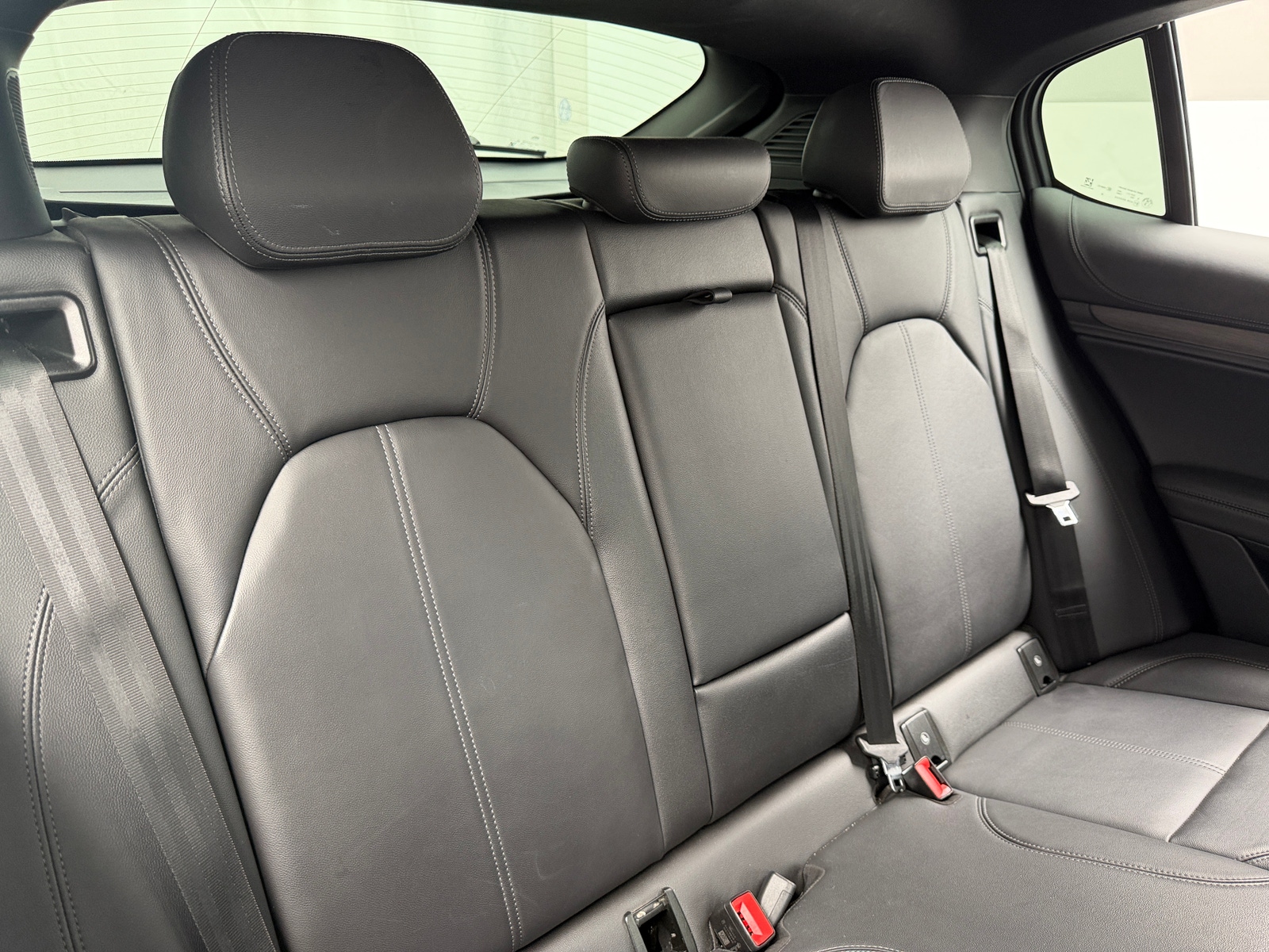 Thumbnail: 2022 Alfa Romeo Stelvio - 5