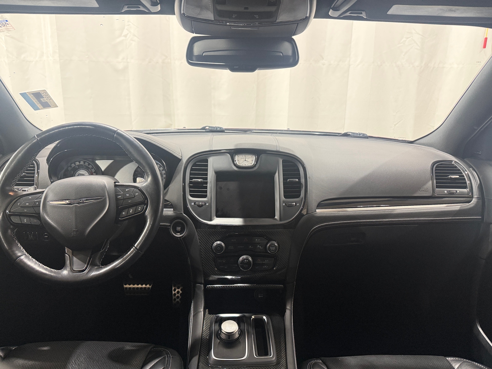 Thumbnail: 2023 Chrysler 300 - 2