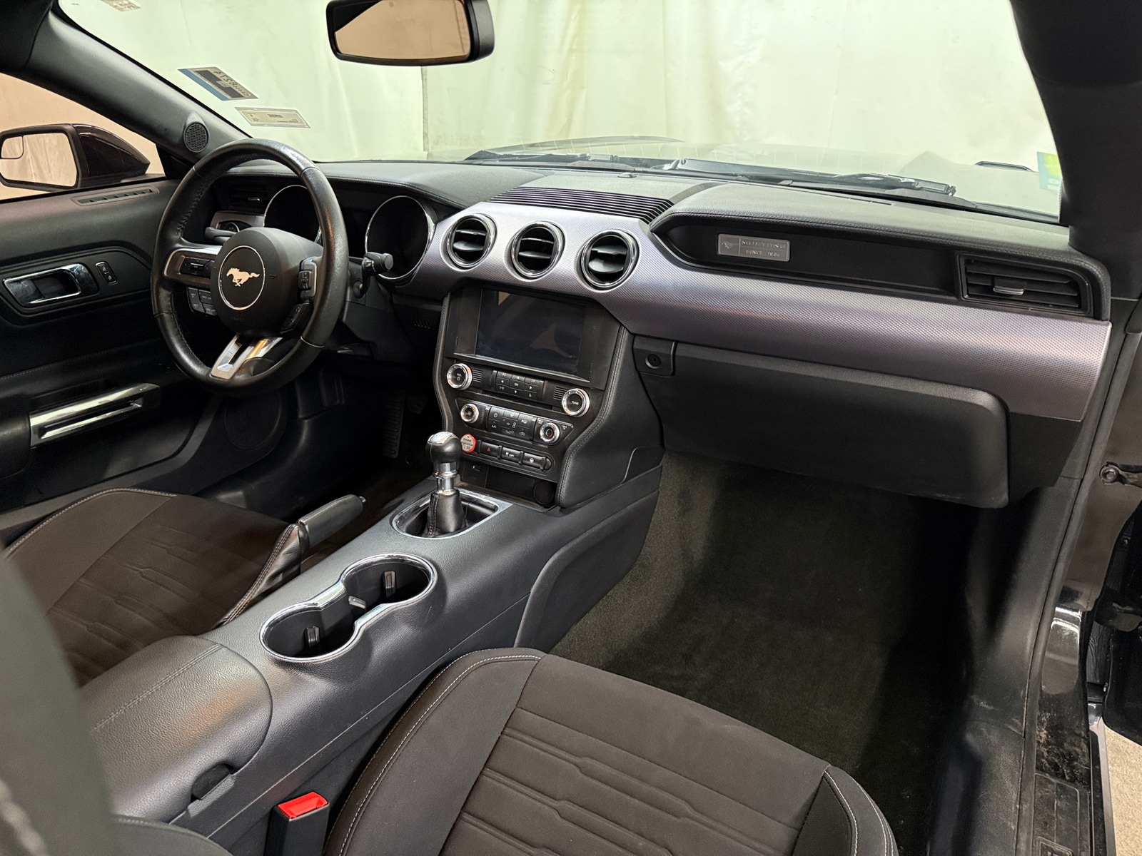 Thumbnail: 2016 Ford Mustang - 3