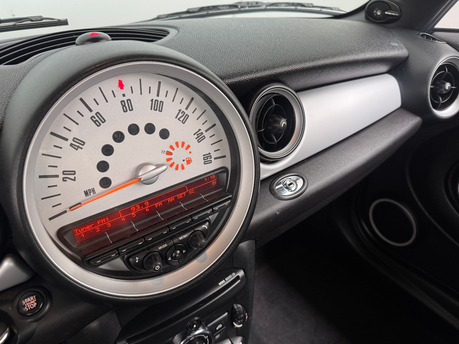 Thumbnail: 2013 MINI Cooper Convertible - 3