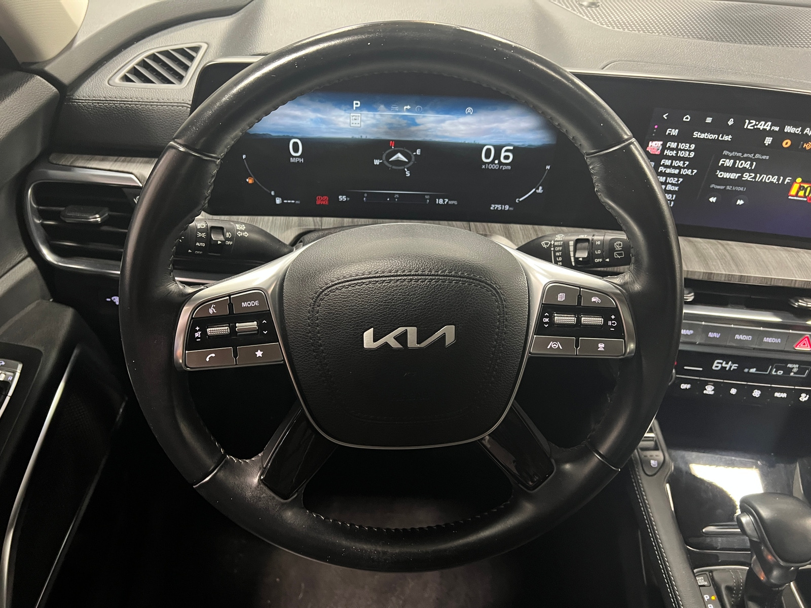 Thumbnail: 2023 Kia Telluride - 5