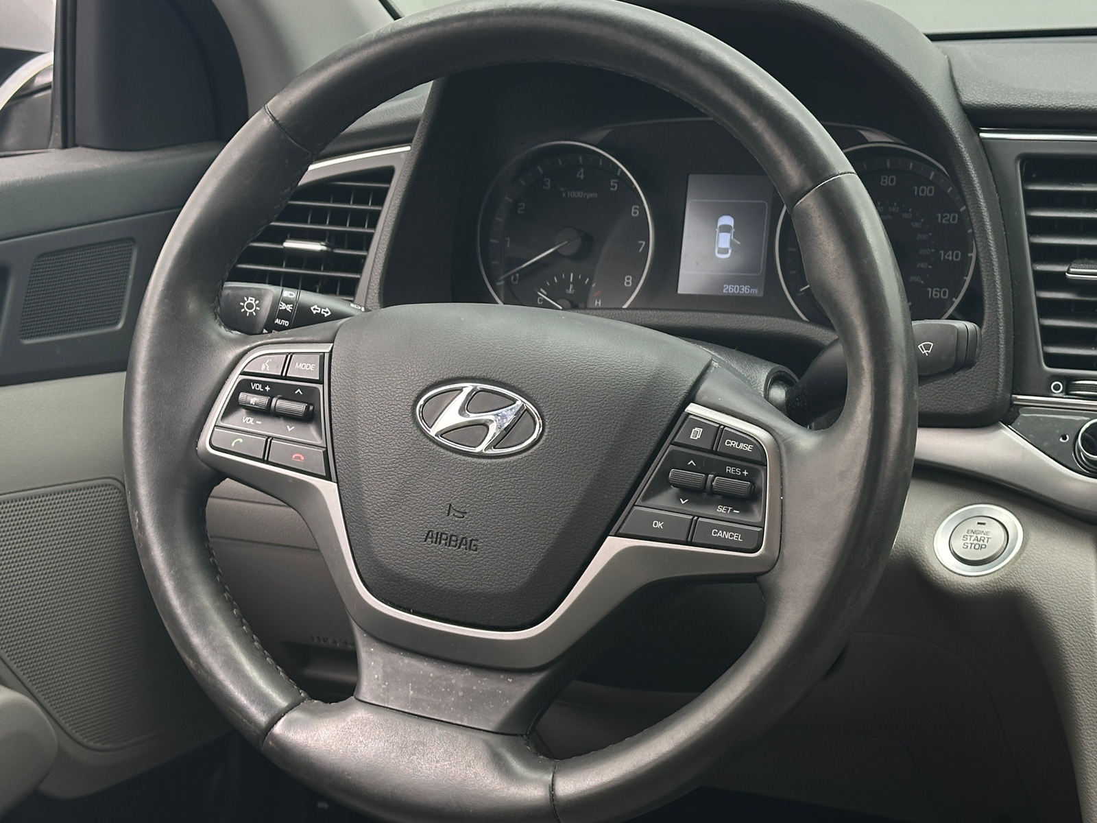 Thumbnail: 2018 Hyundai Elantra - 4