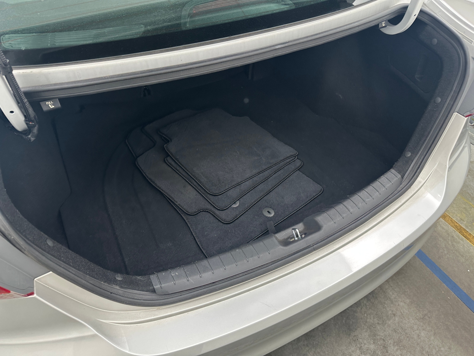 Thumbnail: 2018 Hyundai Elantra - 6