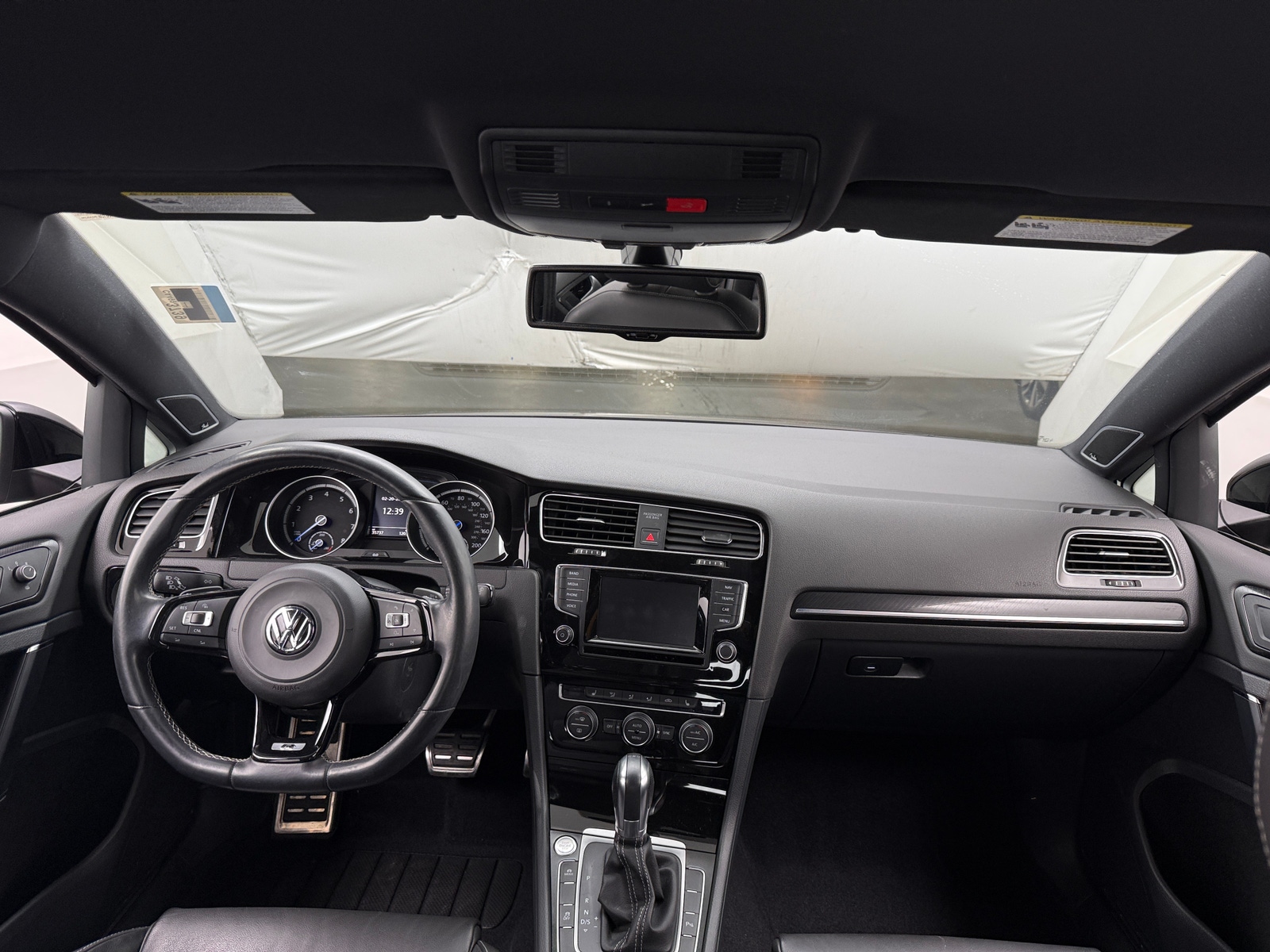 Thumbnail: 2015 Volkswagen Golf - 2