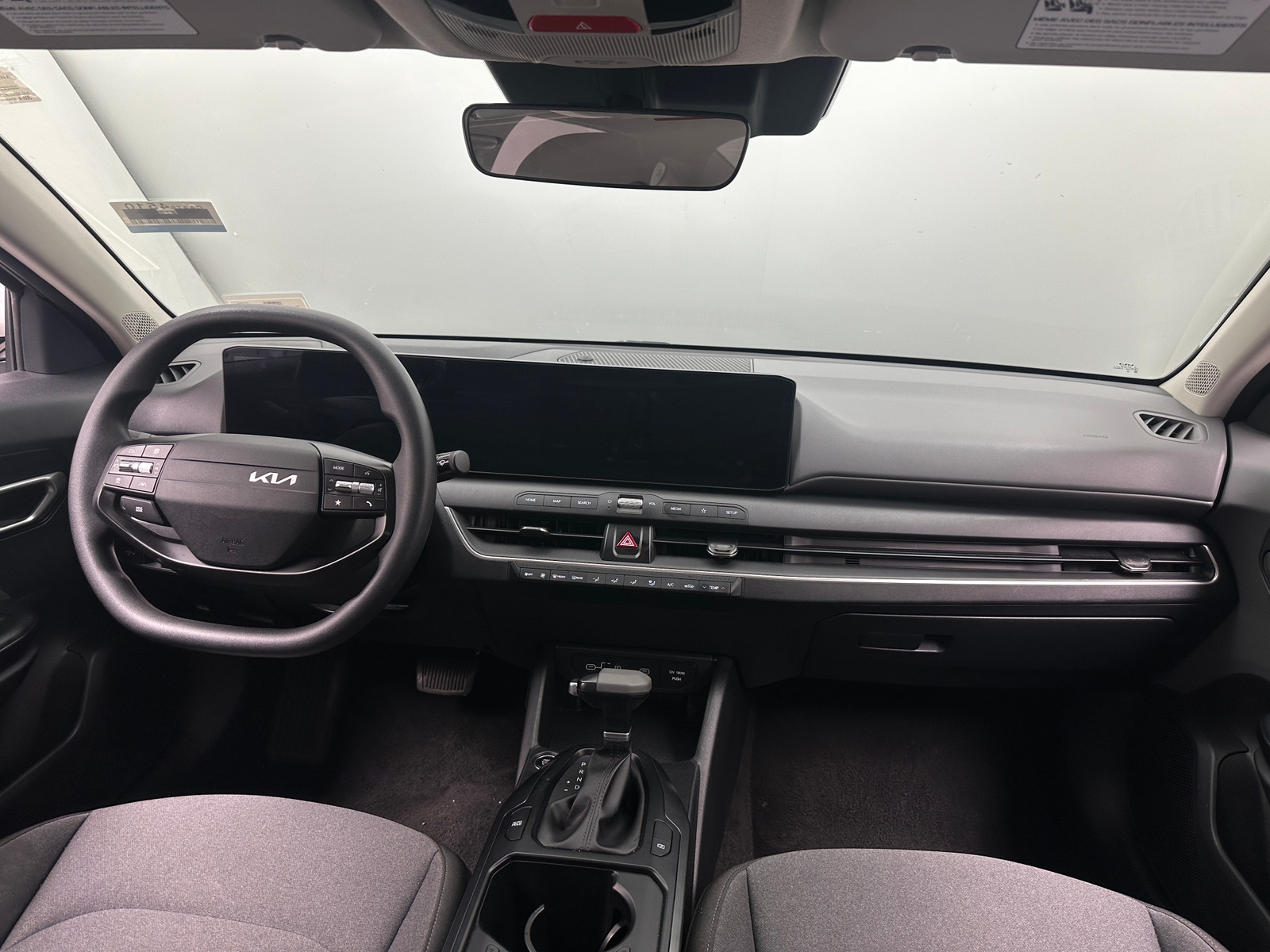 Thumbnail: 2025 Kia K4 - 3