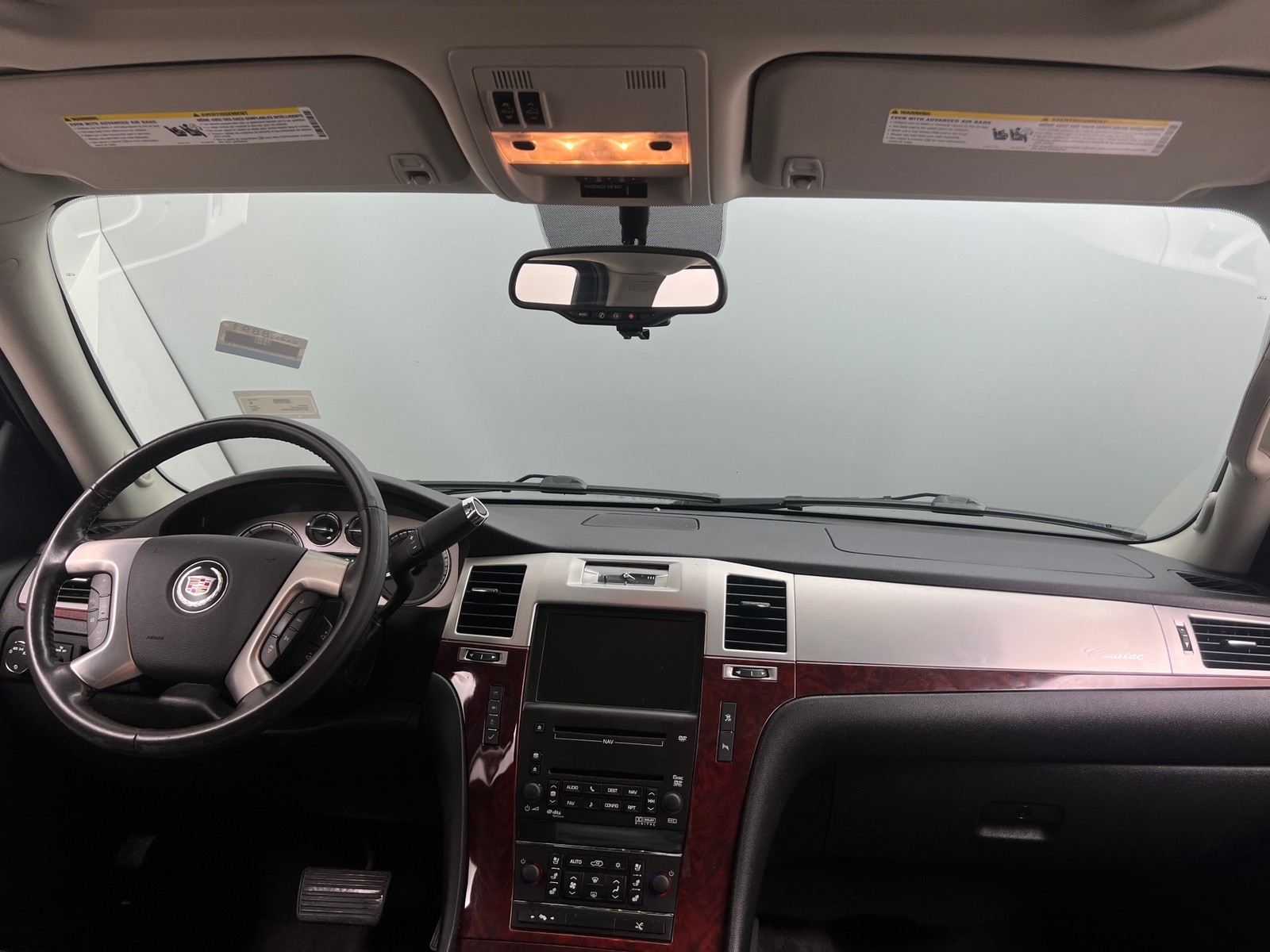 Thumbnail: 2010 Cadillac Escalade - 2