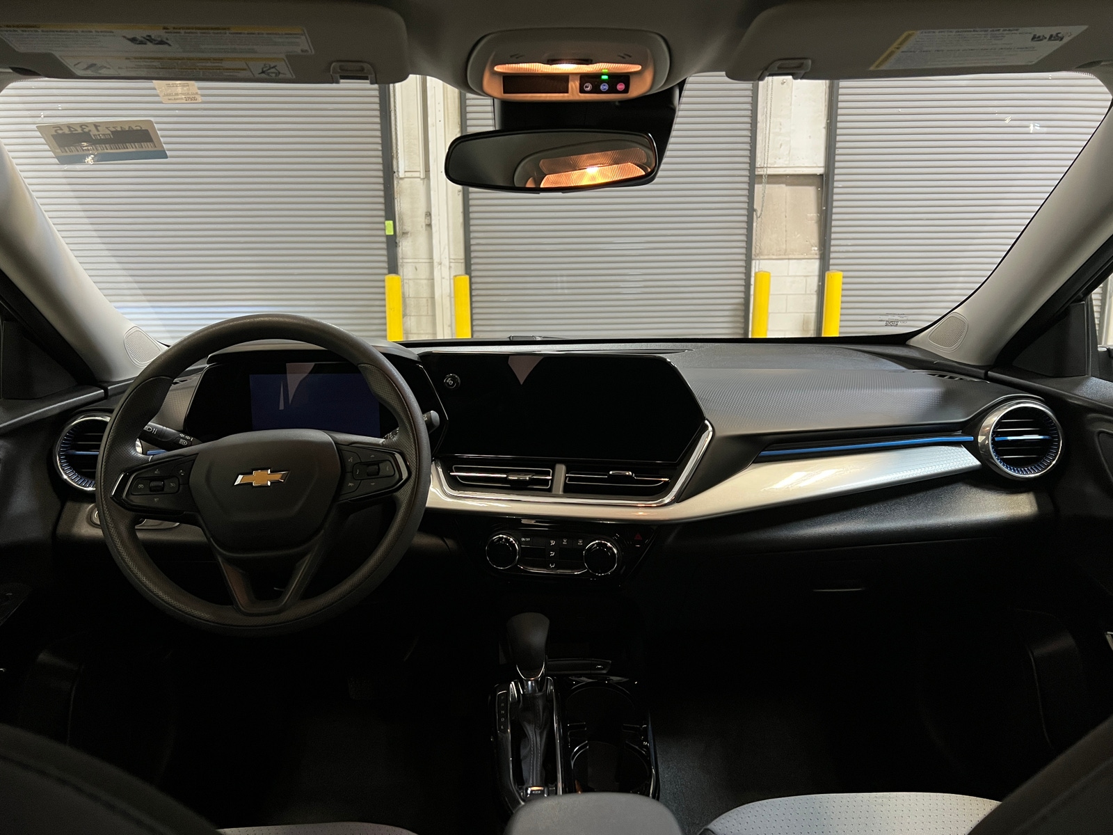 Thumbnail: 2025 Chevrolet Trax - 3