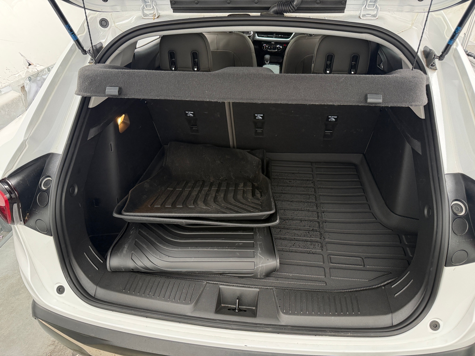 Thumbnail: 2025 Chevrolet Trax - 6