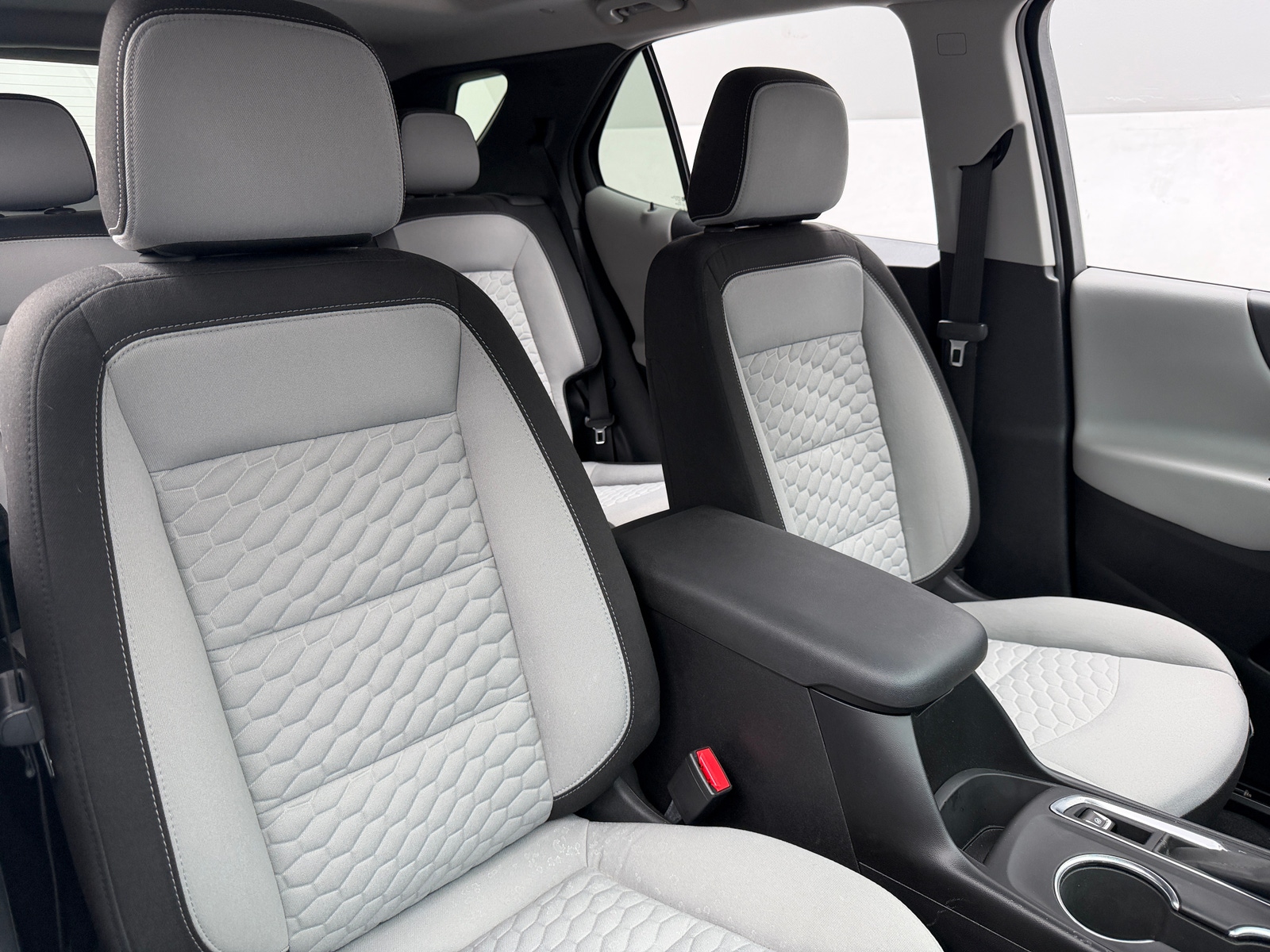 Thumbnail: 2018 Chevrolet Equinox - 2