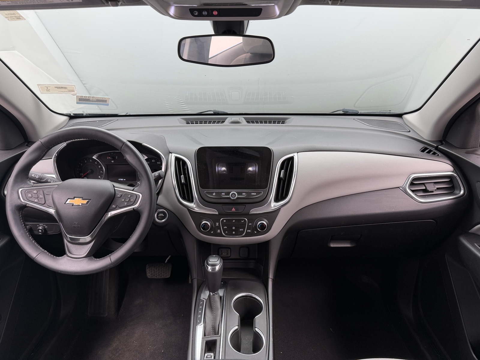 Thumbnail: 2018 Chevrolet Equinox - 3