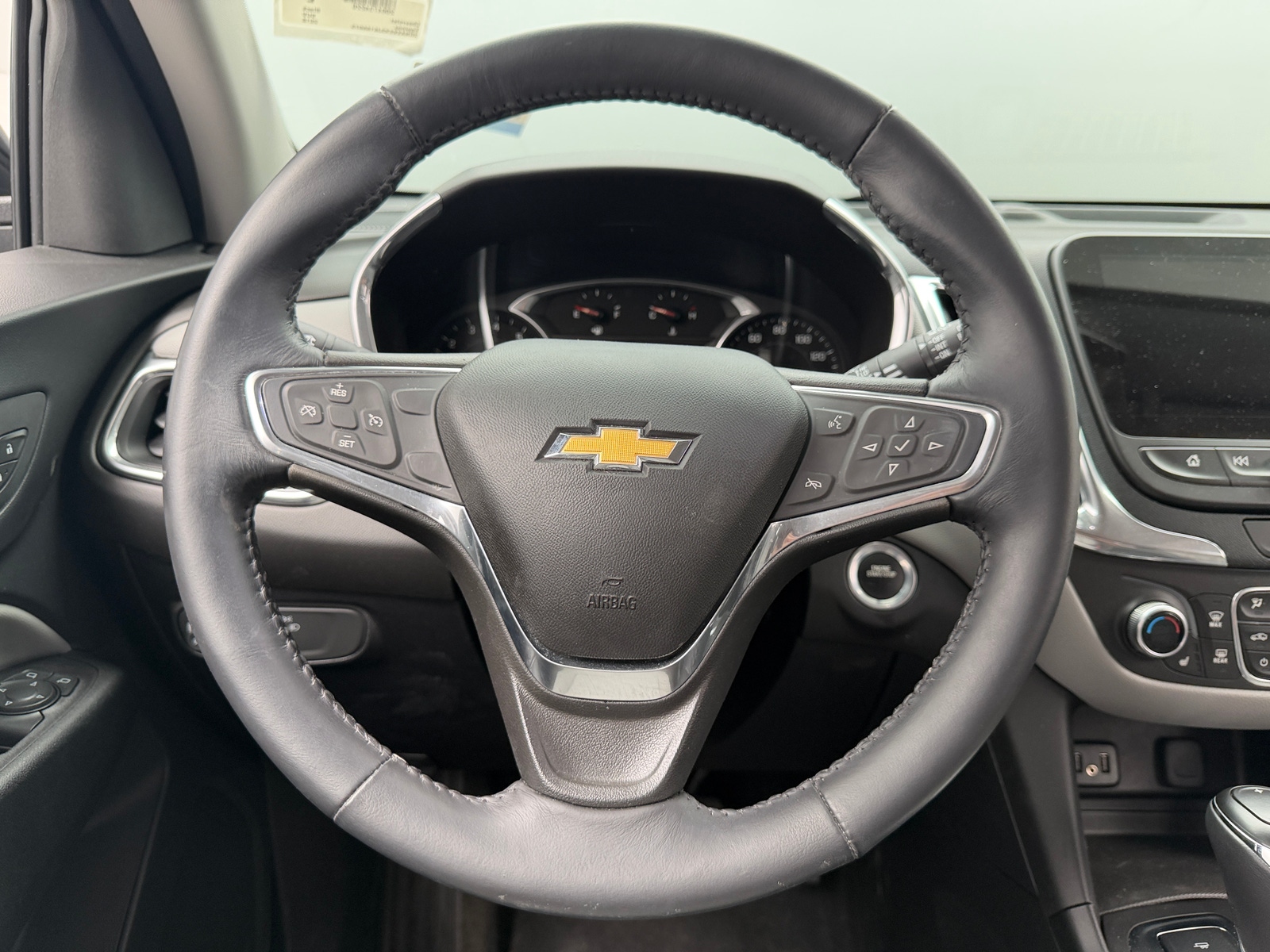 Thumbnail: 2018 Chevrolet Equinox - 5