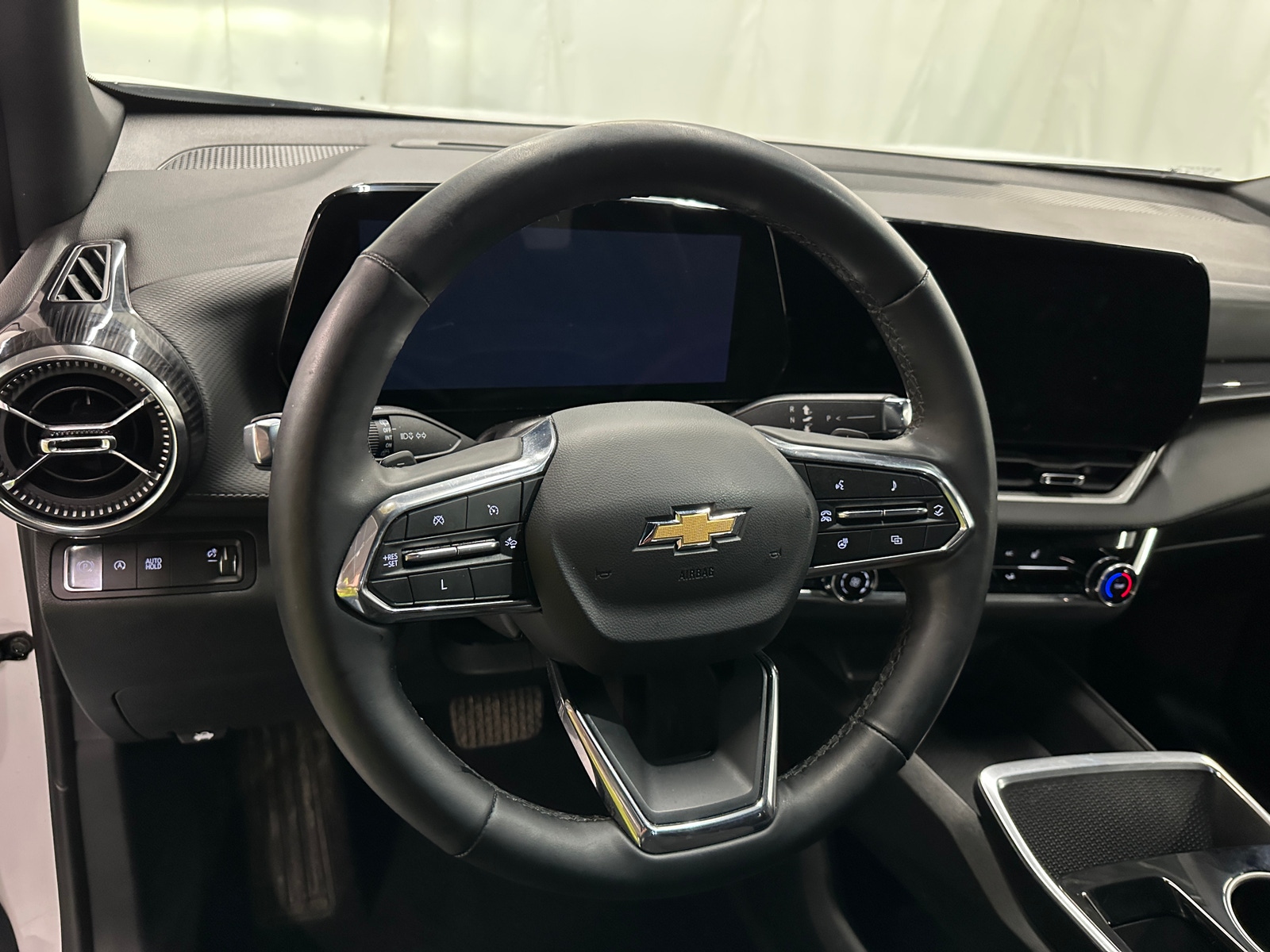Thumbnail: 2025 Chevrolet Equinox - 5