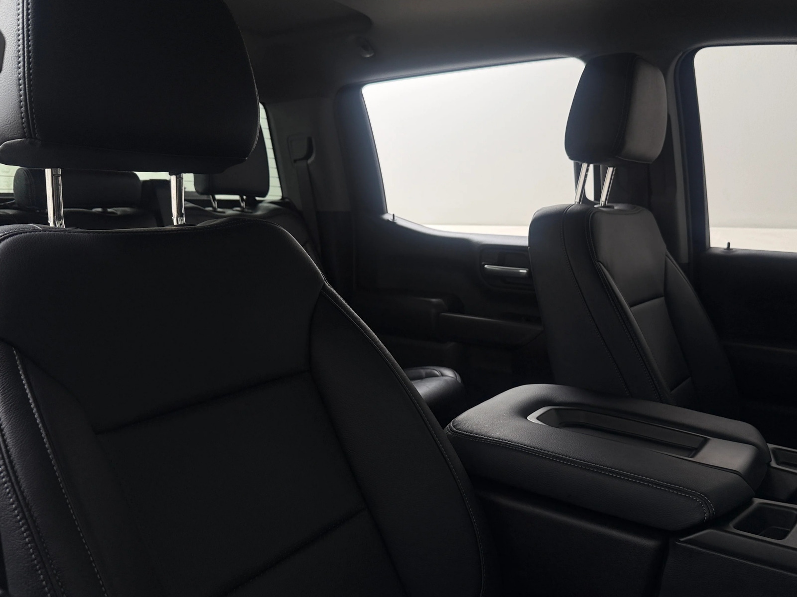 Thumbnail: 2025 Chevrolet Silverado 1500 - 2