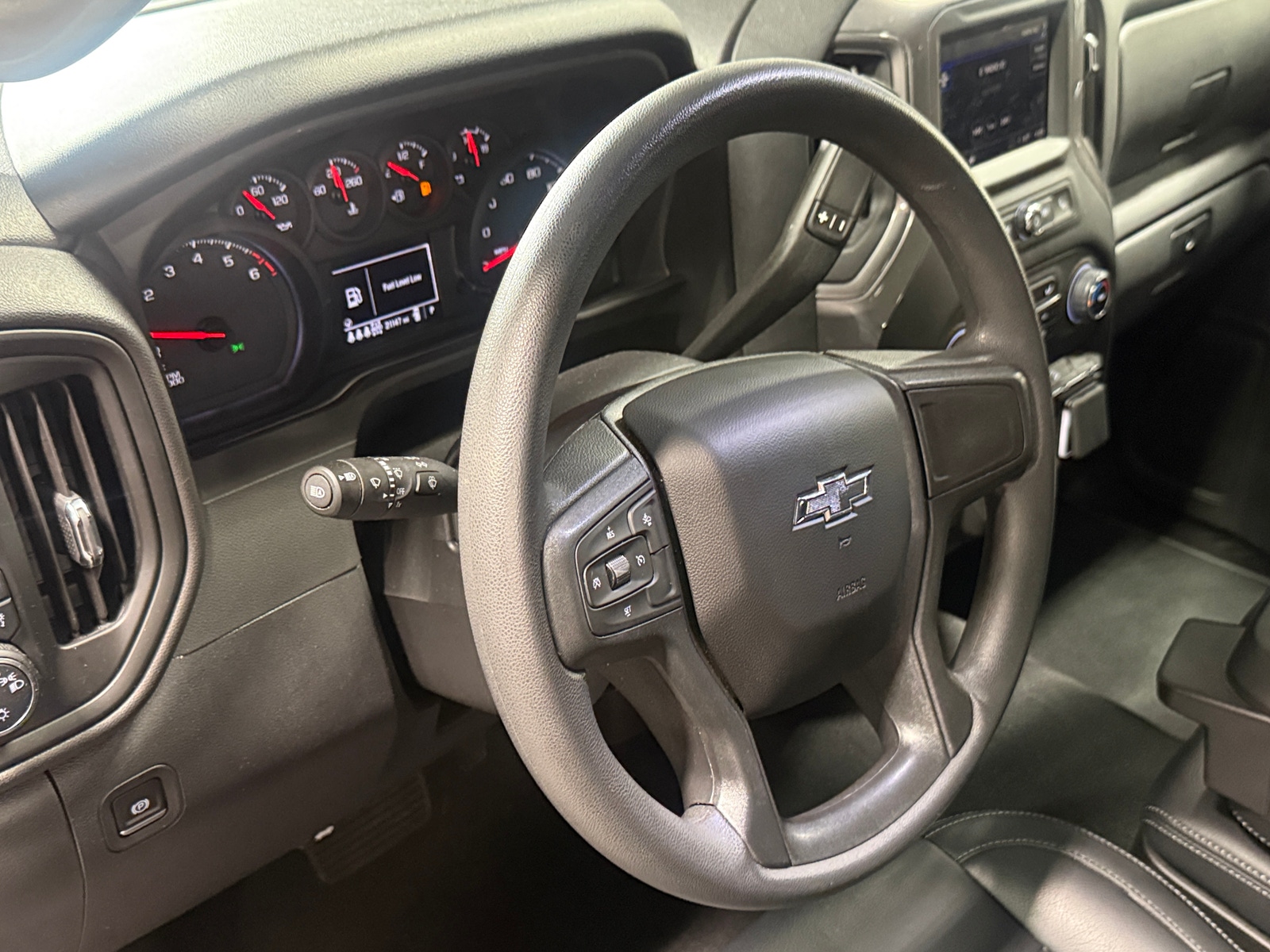 Thumbnail: 2025 Chevrolet Silverado 1500 - 5