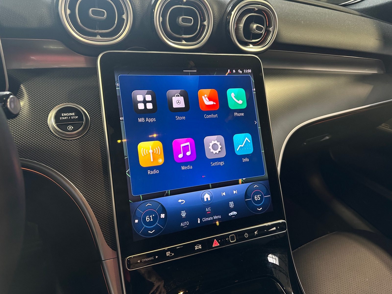 Thumbnail: 2025 Mercedes-Benz C-Class - 3