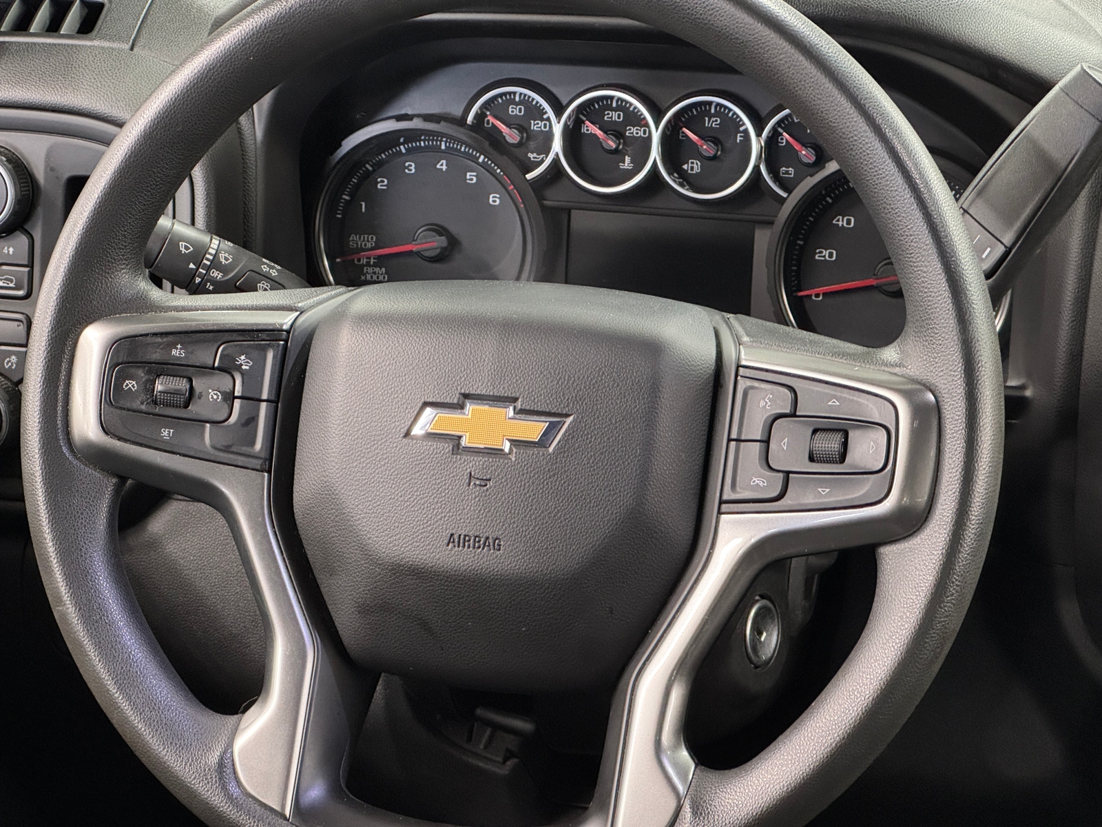 Thumbnail: 2022 Chevrolet Silverado 1500 - 5