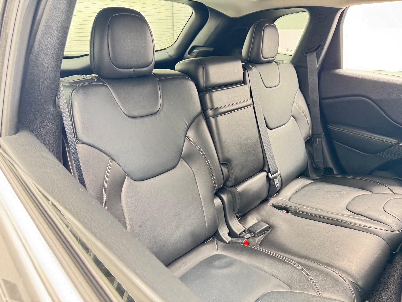 Thumbnail: 2017 Jeep Cherokee - 5