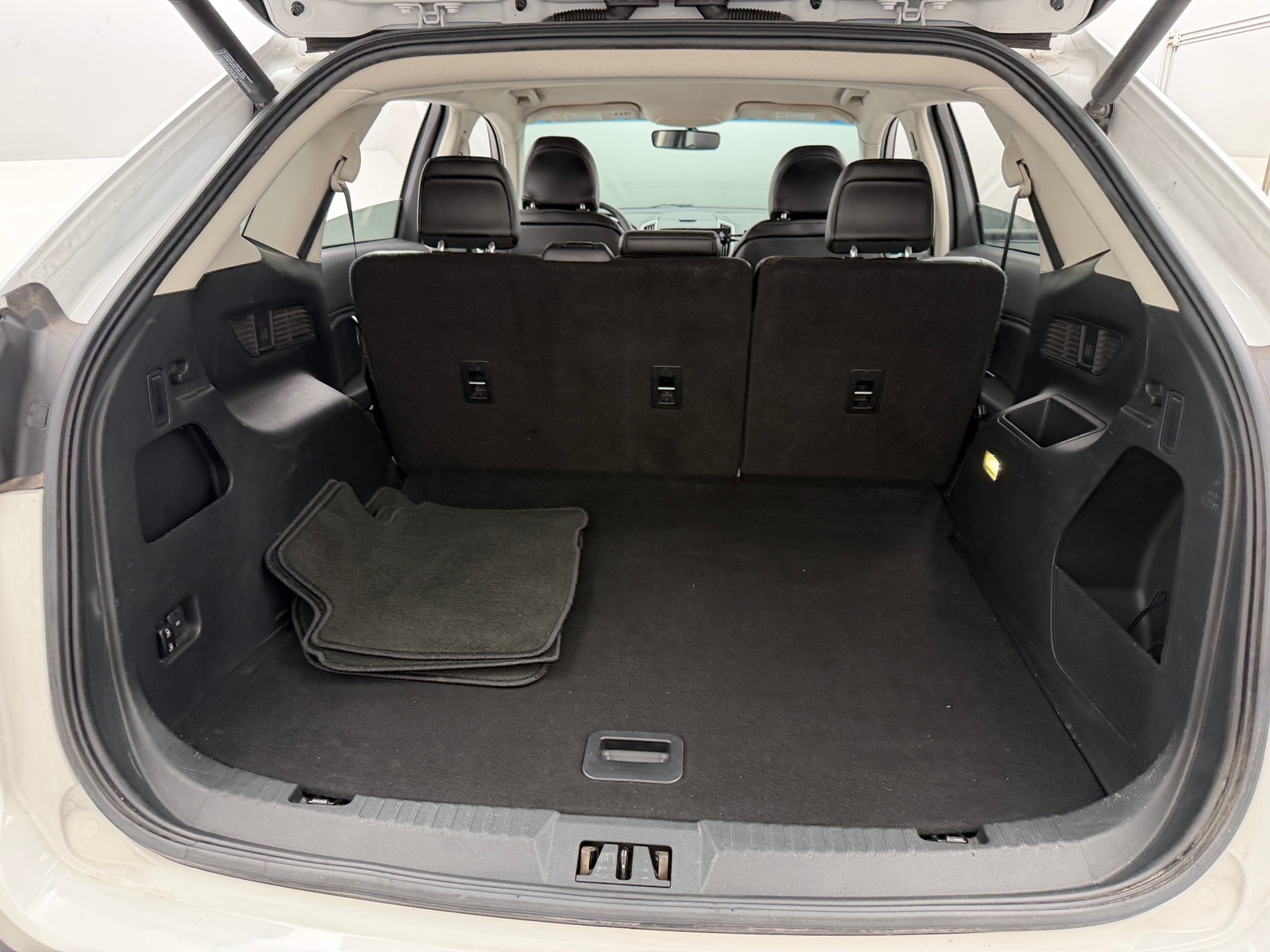 Thumbnail: 2017 Ford Edge - 7