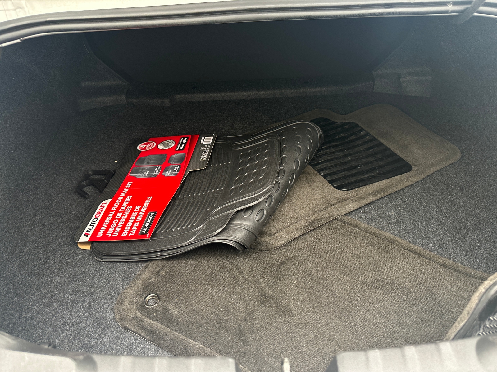 Thumbnail: 2010 Chevrolet Camaro - 4