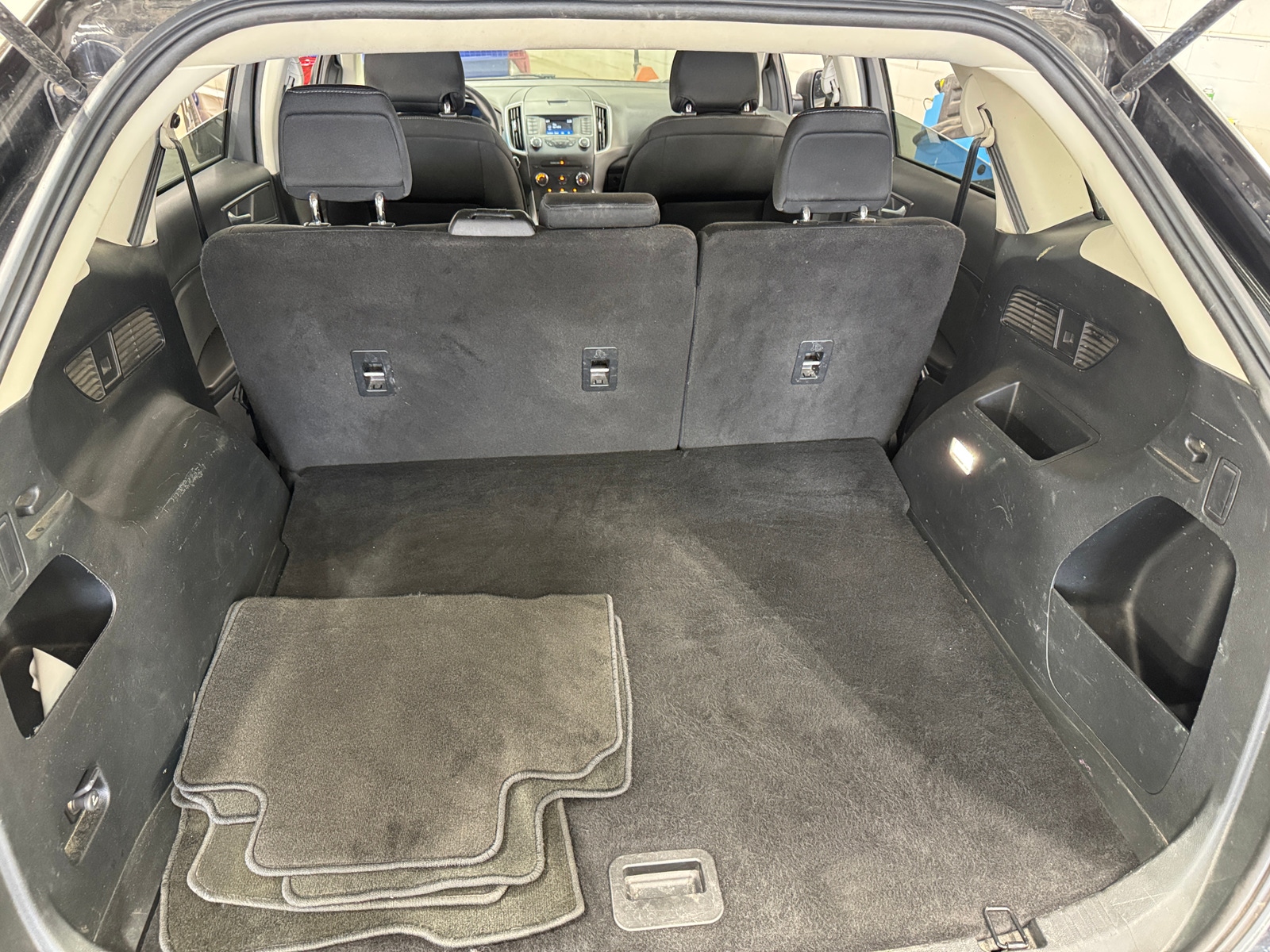 Thumbnail: 2018 Ford Edge - 7