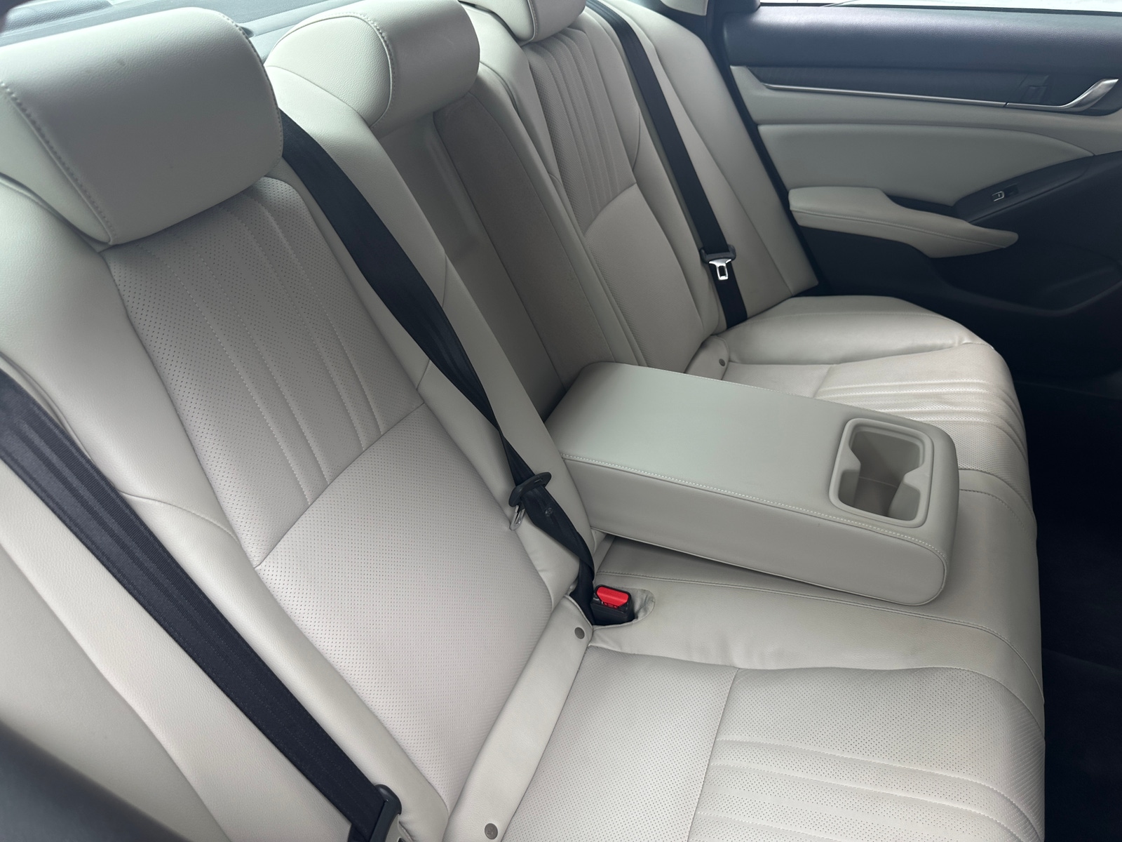 Thumbnail: 2018 Honda Accord - 6