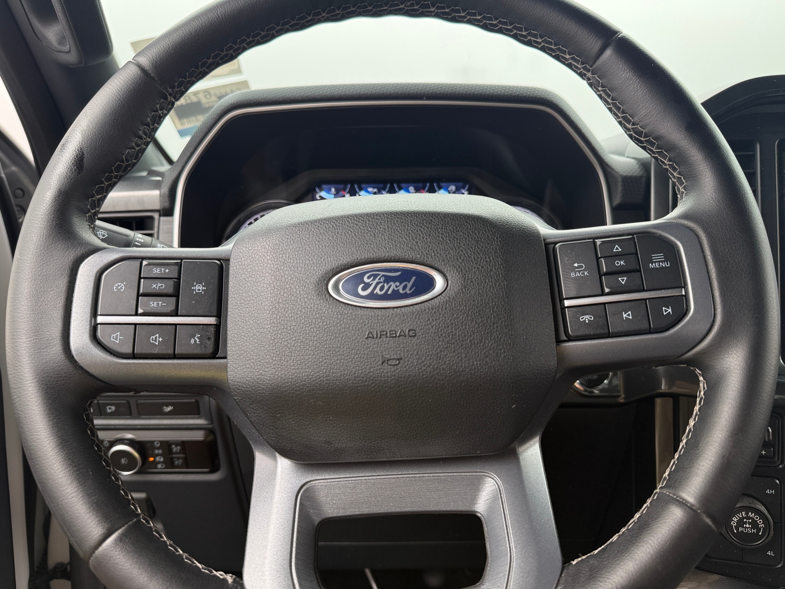 Thumbnail: 2023 Ford Econoline - 5