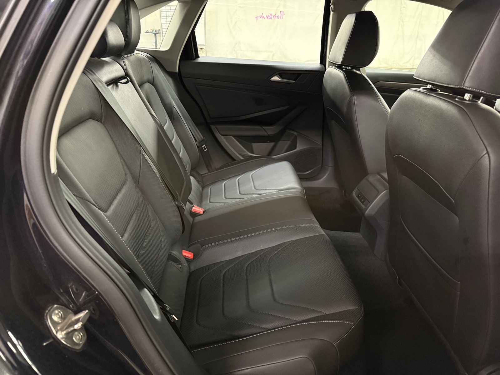 Thumbnail: 2020 Volkswagen Jetta - 5