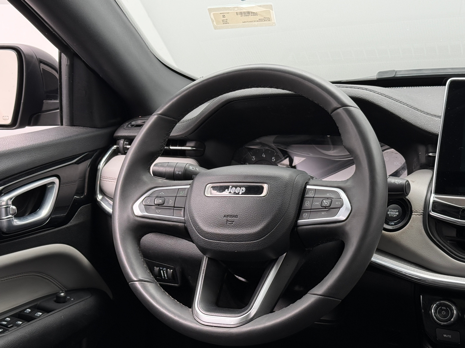 Thumbnail: 2023 Jeep Compass - 4