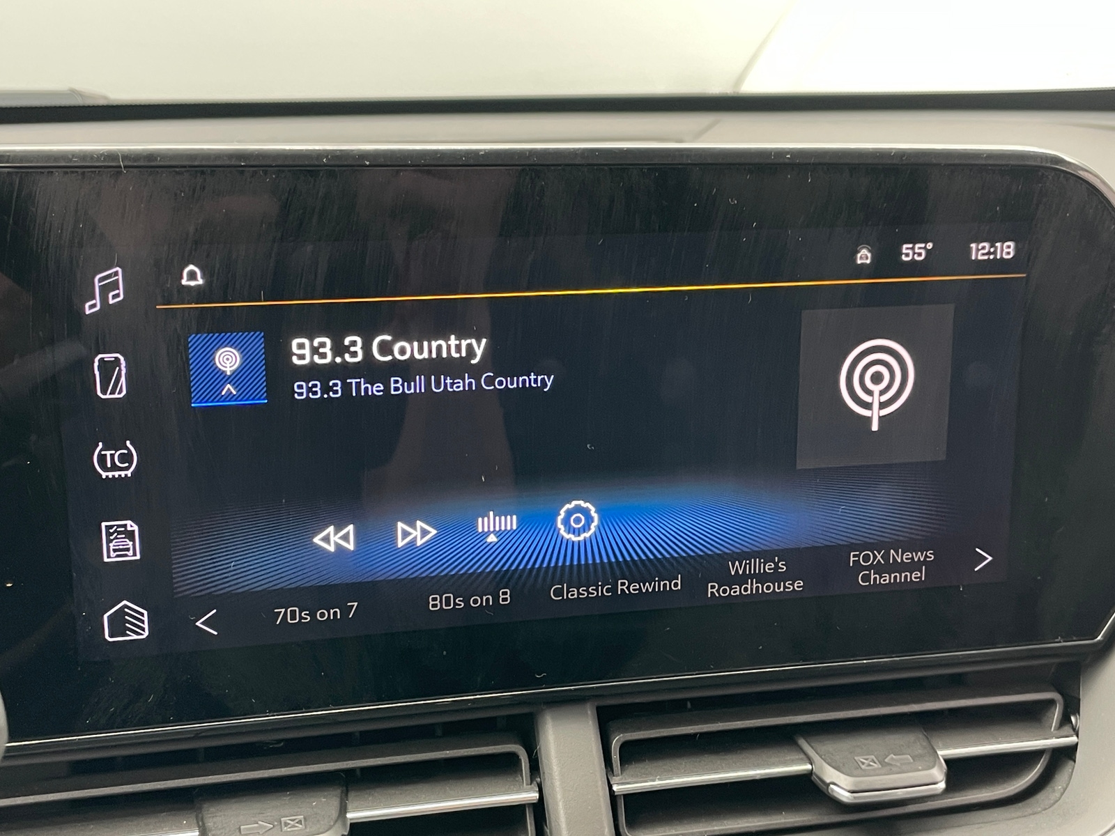 Thumbnail: 2025 Chevrolet Trax - 4