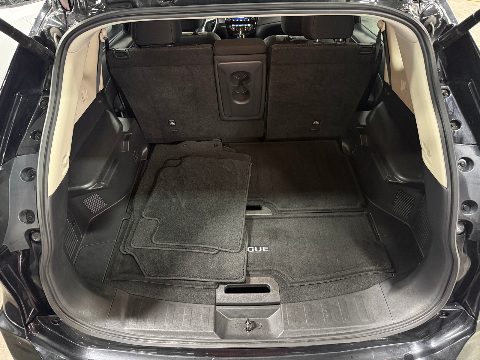 Thumbnail: 2020 Nissan Rogue - 7