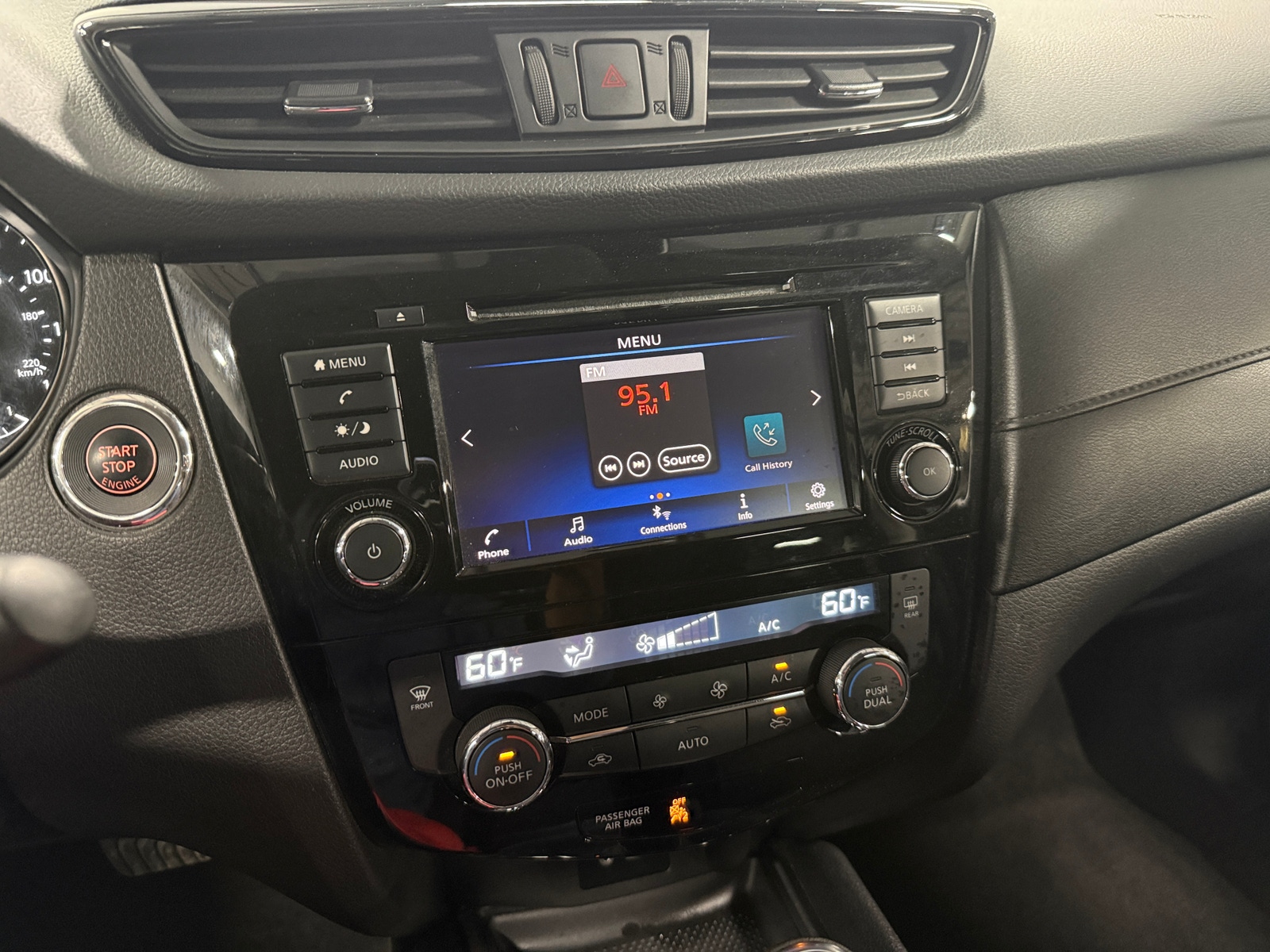 Thumbnail: 2020 Nissan Rogue - 4