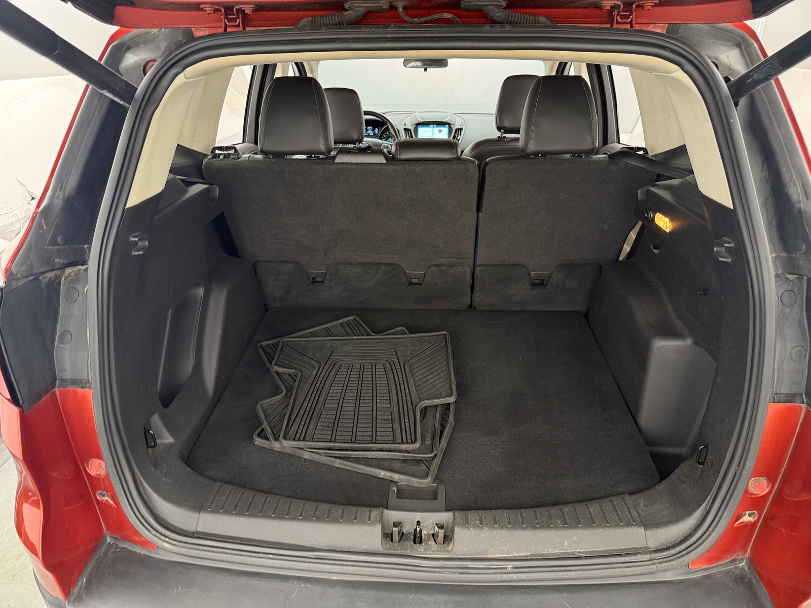 Thumbnail: 2019 Ford Escape - 6