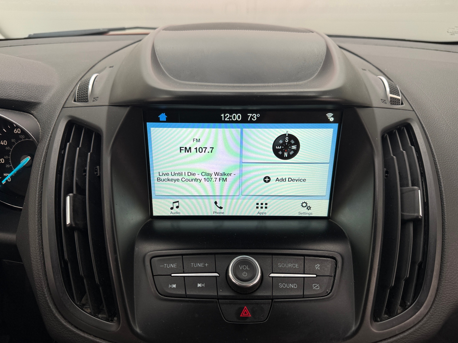 Thumbnail: 2019 Ford Escape - 3
